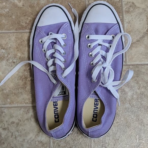 lavender converse shoes